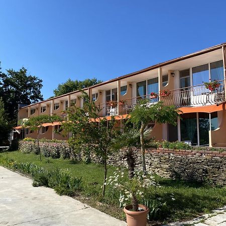 Hotel Surf Primorsko Eksteriør billede