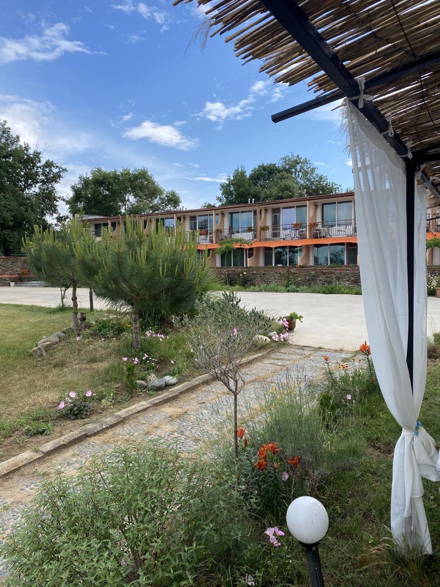 Hotel Surf Primorsko Eksteriør billede