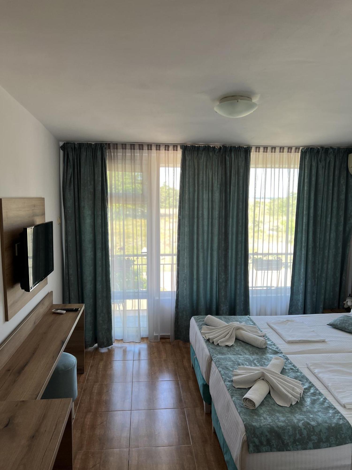 Hotel Surf Primorsko Værelse billede