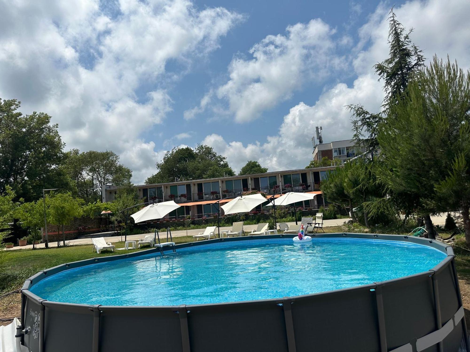 Hotel Surf Primorsko Eksteriør billede